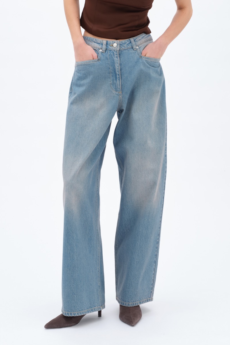 【関税込み】REMAIN Birger Christensen ブルー Cocoon ジーンズ Blue Cocoon Jeans by REMAIN Birger Christensen on Sale