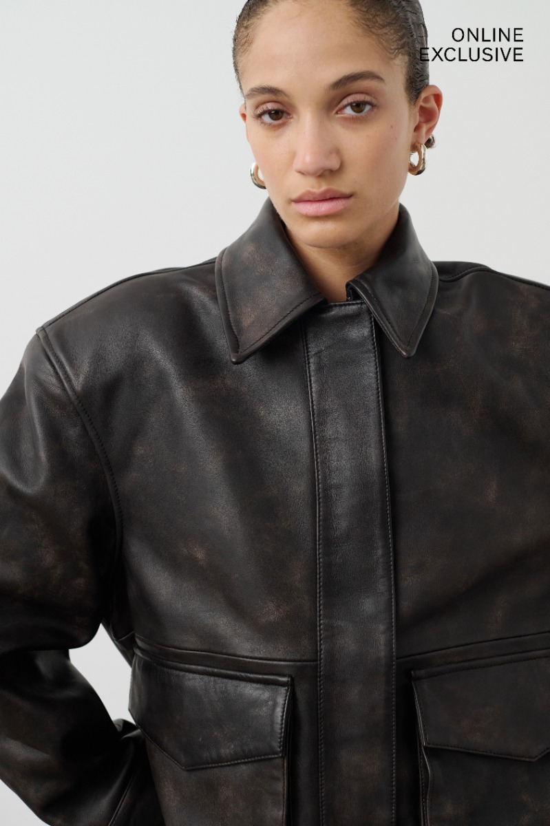 V-Shape Leather Bomber Jacket Dark Brown - REMAIN Birger